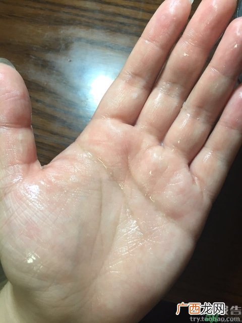 春雨和水光面膜哪个好？春雨面膜和水光面膜哪个好？