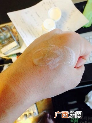 sum37晶净肤气泡面膜真假 呼吸泡泡面膜真假鉴别图