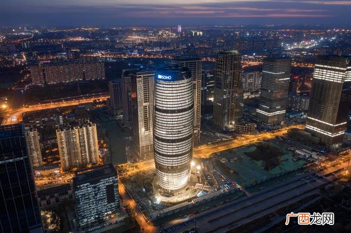 北京新地标，198米世界最高中庭成北京新地标建筑