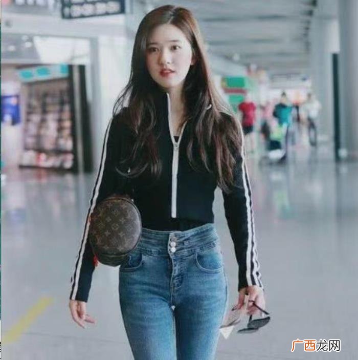 赵露思豪宅，&amp;quot;高产女王&amp;quot;赵露思晒豪宅