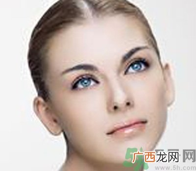 女生多大可以敷面膜？20岁左右的女生适合用什么面膜？