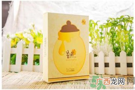春雨面膜用完要洗吗？春雨面膜要不要洗？