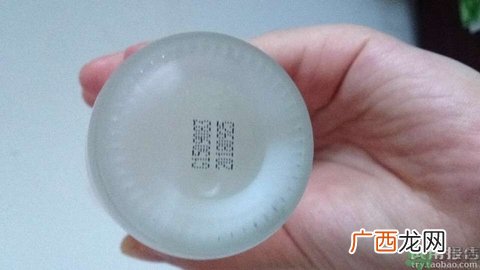 法兰琳卡玫瑰花苞水真假怎么辨别?