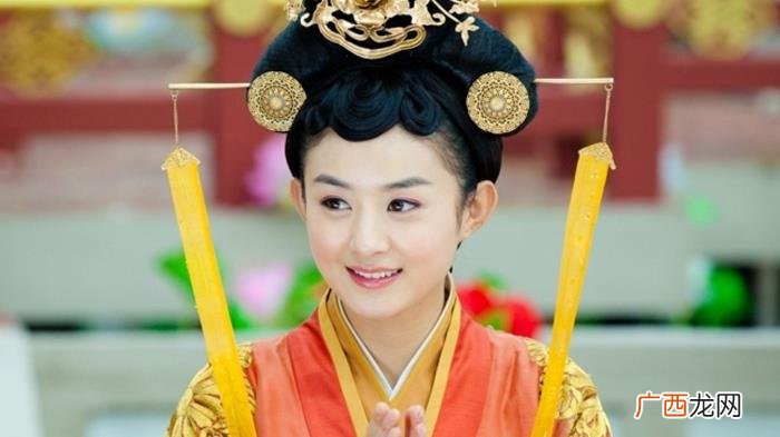 冯绍峰于正，于正调侃冯绍峰瞒得可以啊并祝福赵丽颖