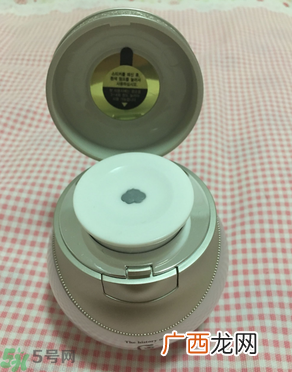 whoo后美白膏小样真假对比图 后美水分白膏小样真假辨别