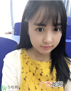 whoo后美白膏小样真假对比图 后美水分白膏小样真假辨别