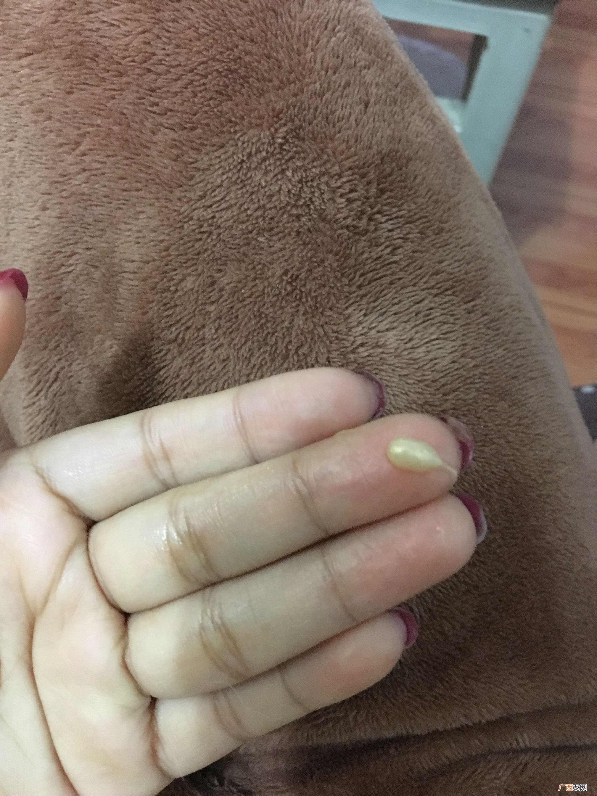 ahc黄金面膜适合年龄 ahc黄金面膜的功效与作用