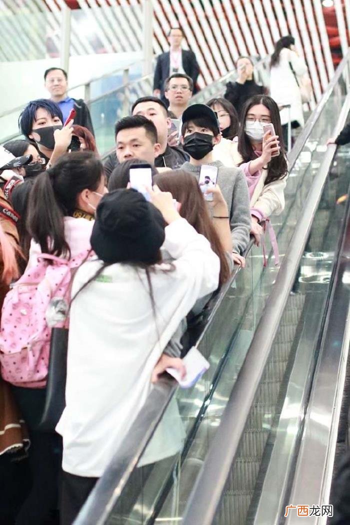 杨洋和王源，16岁的王源和26岁的杨洋相差10岁