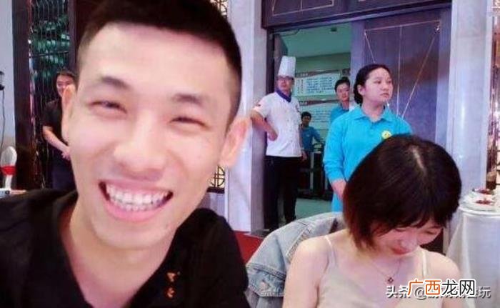 斗鱼韩茜茜，斗鱼第一女神豪韩茜茜续费38个超帝