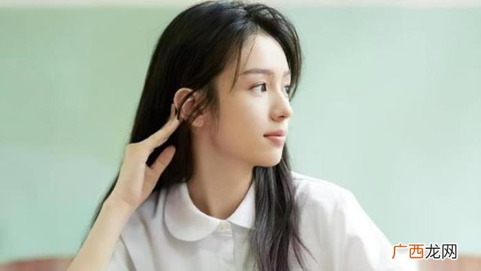 王鸥刘亦菲，周也、王鸥、刘亦菲等明星的小八卦