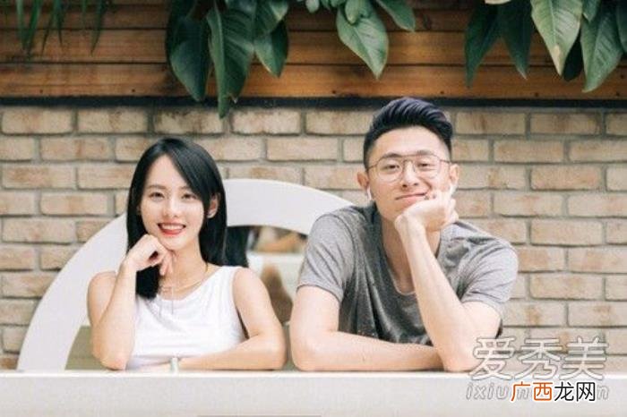 张嘉倪老公，张嘉倪老公买超是干什么的是富二代吗
