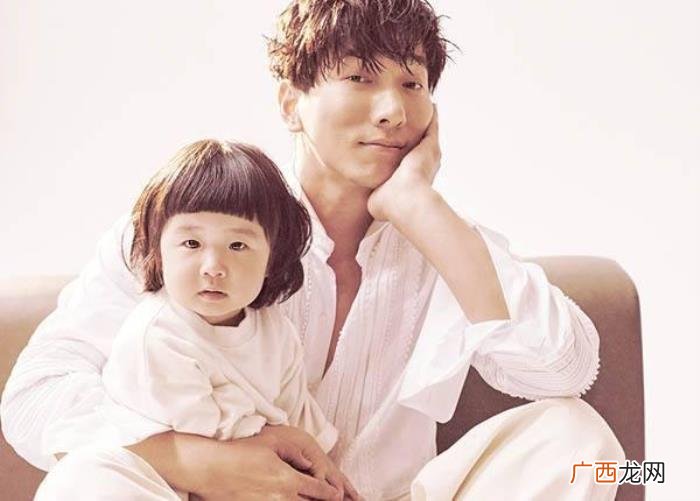 周杰伦城堡，周杰伦为女儿在豪宅中建粉红色城堡