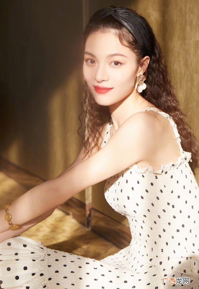 陈伟霆很撩，秋裤女神钟楚曦一句话把陈伟霆撩红脸