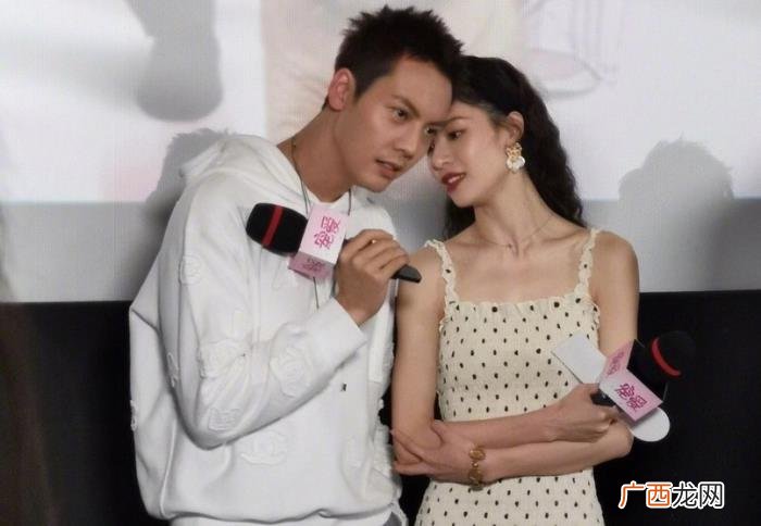 陈伟霆很撩，秋裤女神钟楚曦一句话把陈伟霆撩红脸