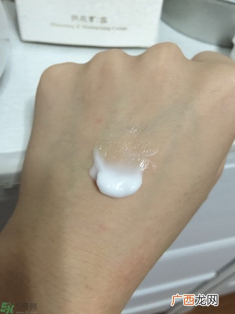 whoo后美白膏真假辨别对比图