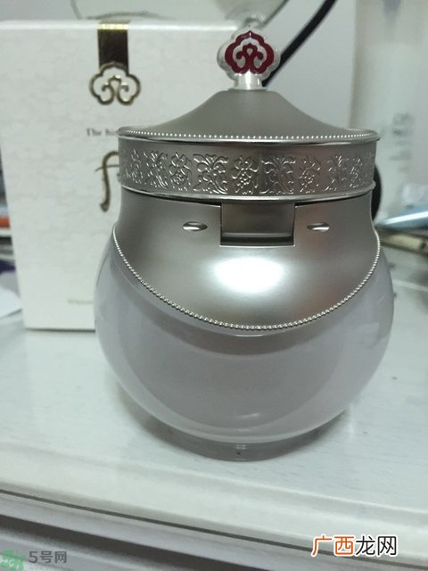 whoo后美白膏真假辨别对比图