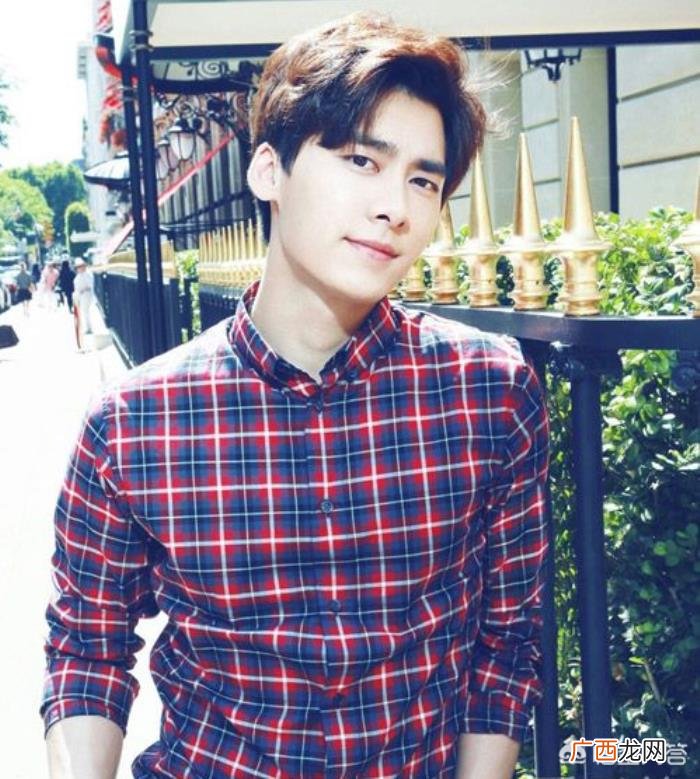 李易峰发型，李易峰蔡徐坤等9位男星的发型就是答案