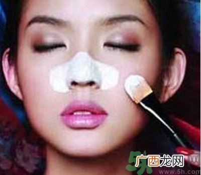 黑头是怎么形成的？黑头怎么去除？