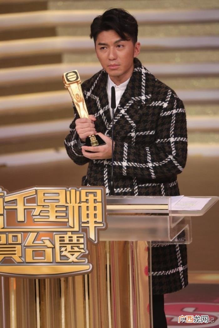 袁伟豪老婆，娶富家老婆被称亿万驸马袁伟豪反击