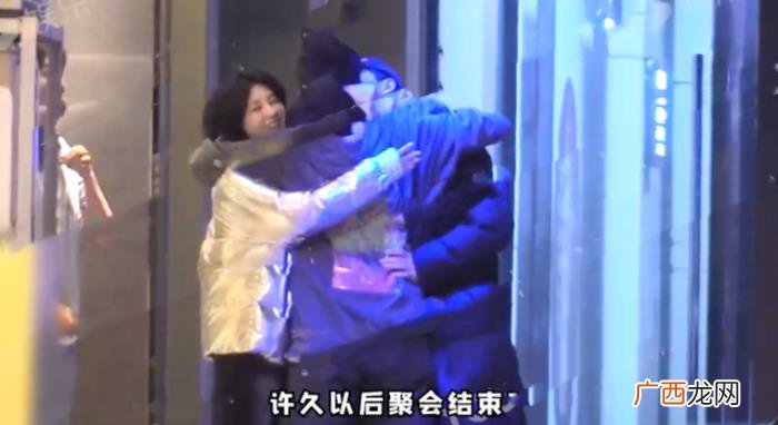 杨紫前男友，杨紫前男友被疑劈腿分手后恋上姐姐型