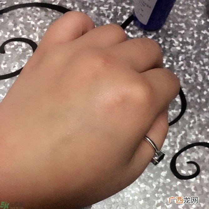 雪肌精蓝色宣言化妆水怎么样?雪肌精蓝色宣言化妆水好用吗?