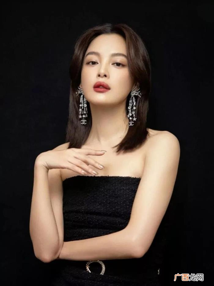 辛芷蕾美图，明星的美图世界秀第一百九十六集之辛芷蕾