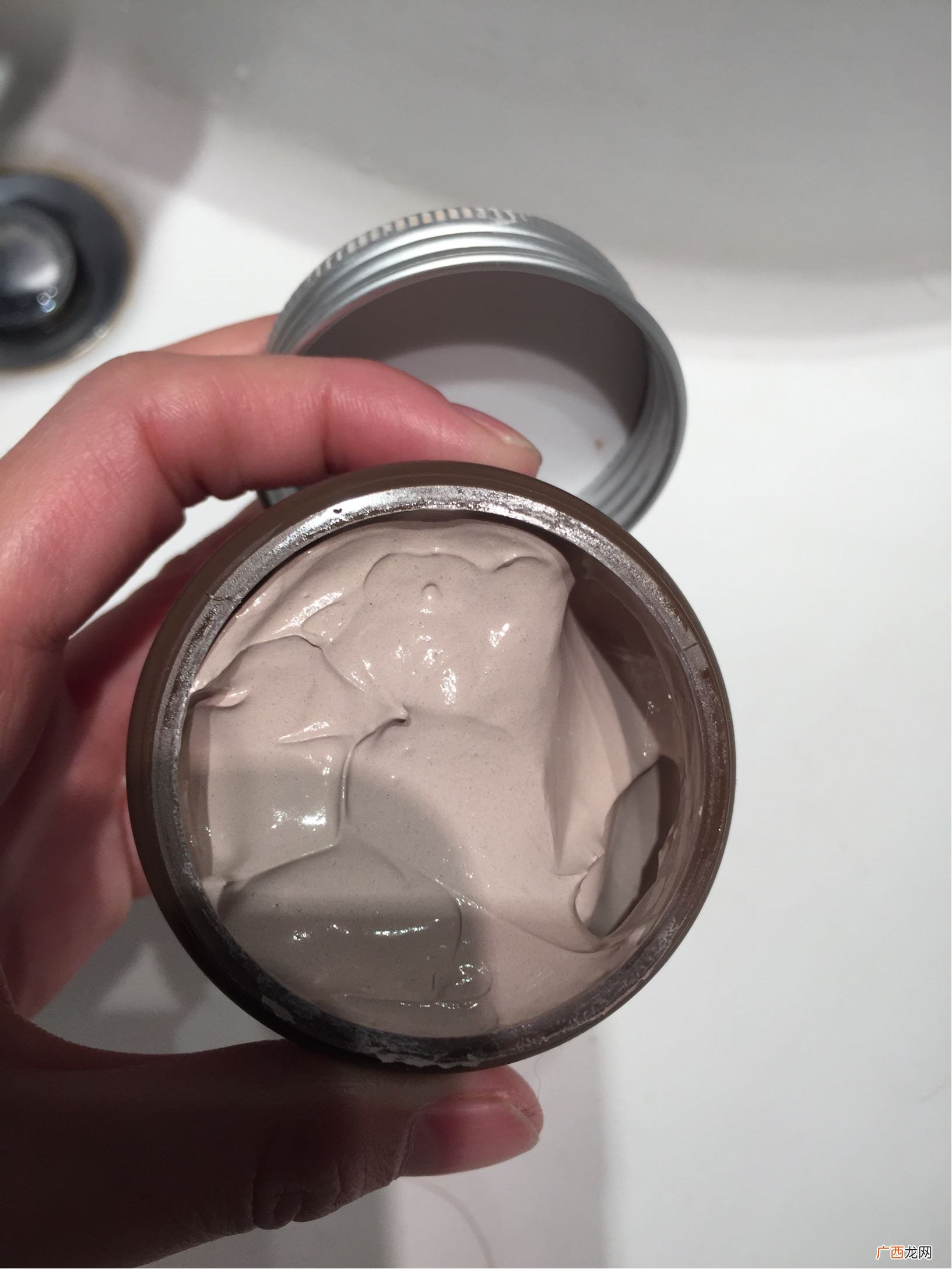悦诗风吟火山泥面膜用完要洗脸吗?悦诗风吟火山泥面膜的功效与作用