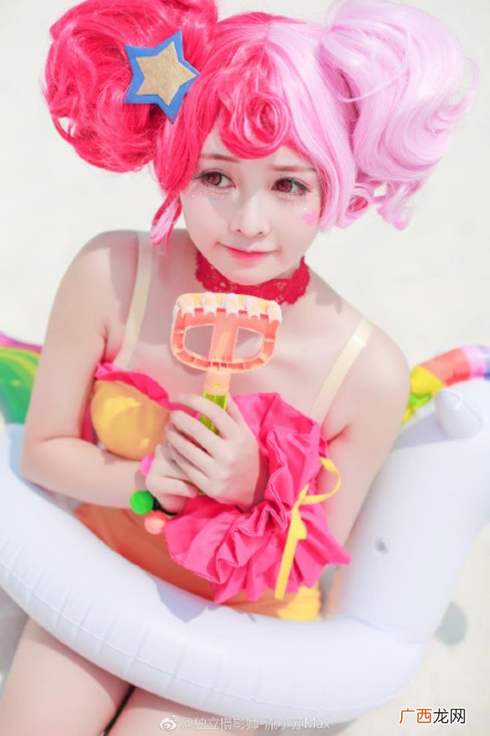 小乔可爱吗,cosplaycos小乔缤纷独角兽可爱卖萌独此一家