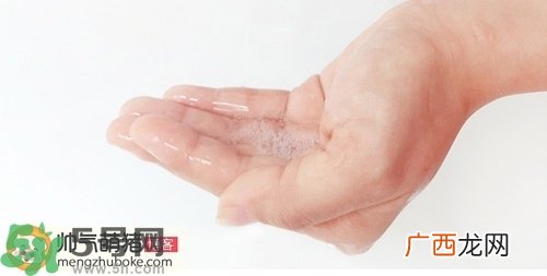 春雨蜂胶面膜如何辨别真假?春雨蜂胶面膜真假鉴别图