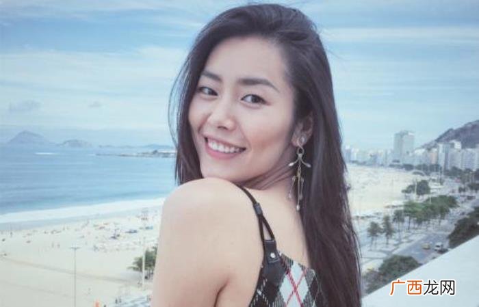 李沁三角坐，李沁宋轶刘雯杜鹃的颜值底层代码黄金三角
