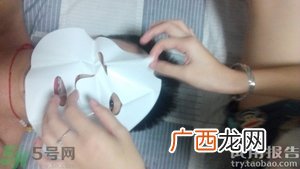 春雨蜂胶面膜怎么用?春雨蜂胶面膜使用方法