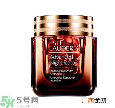 雅诗兰黛特润修护肌透精华胶囊使用方法