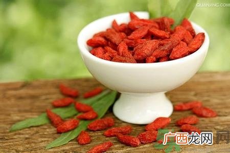 如何控油？如何控油祛痘？