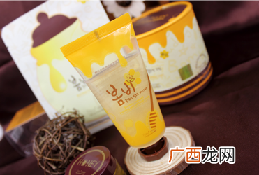 春雨撕拉面膜用法 春雨撕拉面膜怎么用？