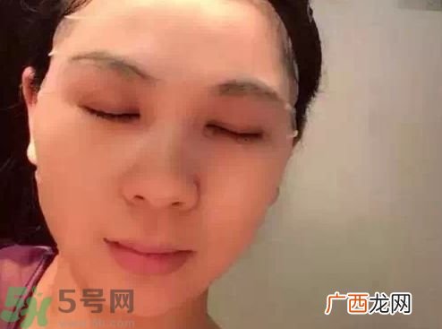 科颜氏姜黄蔓越橘籽亮白焕肤面膜怎么用?