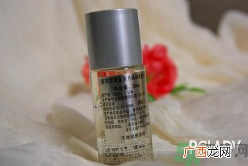 茵芙莎ipsa流金岁月凝润美肤水使用方法