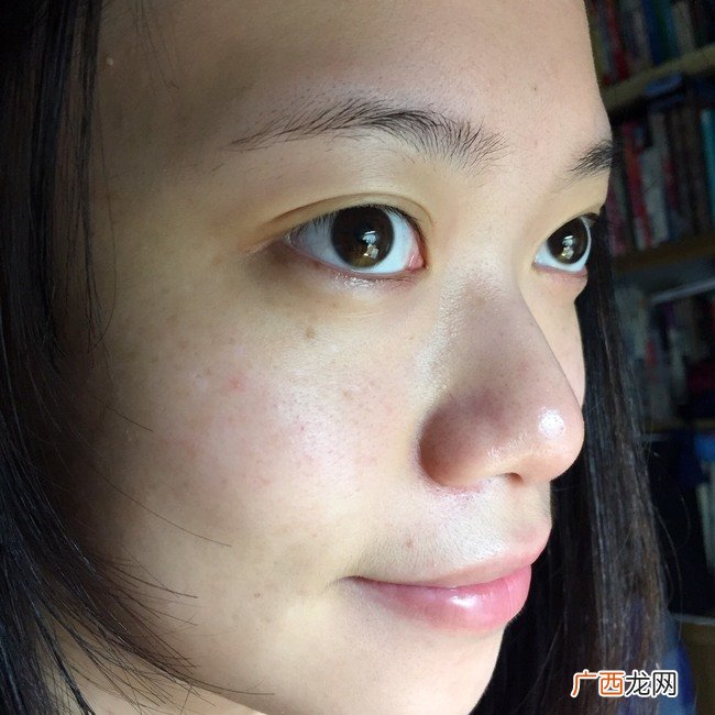 美宝莲梦幻奇迹控油透润持妆乳怎么样？好用吗？
