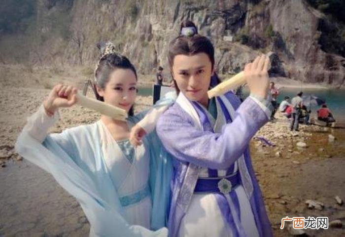 秦俊杰微博，杨紫秦俊杰在粉丝微博下给分手传言辟谣
