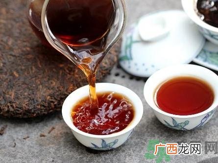 女生可以喝什么茶排毒养颜？女生喝什么茶可以美容？