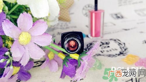 美宝莲好气色唇露色号试色 美宝莲好气色唇露怎么样