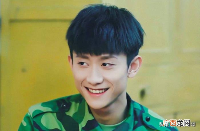老戏骨演员，盘点年纪轻轻就成老戏骨的八大演员