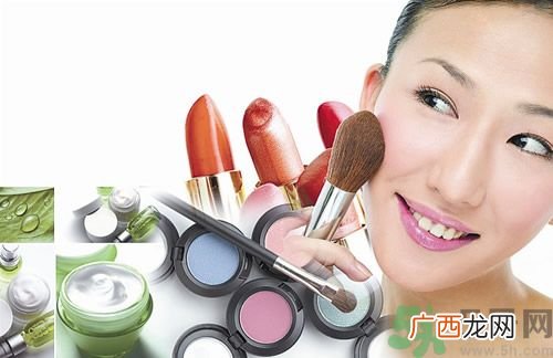 你的化妆品安全吗？鉴别化妆品安全性的简单方法
