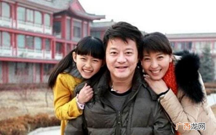 闫学晶唐嫣，闫学晶罗晋在同一剧组竟不知唐嫣产女