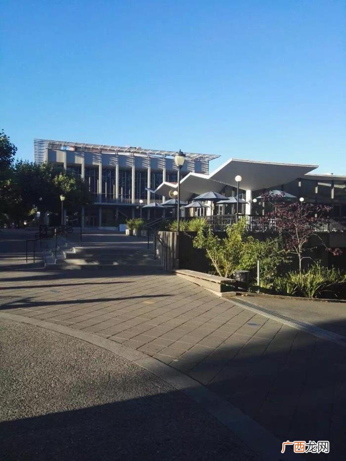 伯克利大学，加州大学伯克利分校相当于中国什么等级的大学