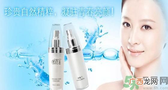 自然泉花语水妍保湿精华乳适合什么年龄？