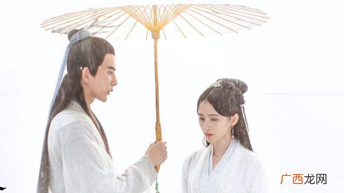 鞠婧祎多高，当159cm的鞠婧祎遇到155cm的郭敬明