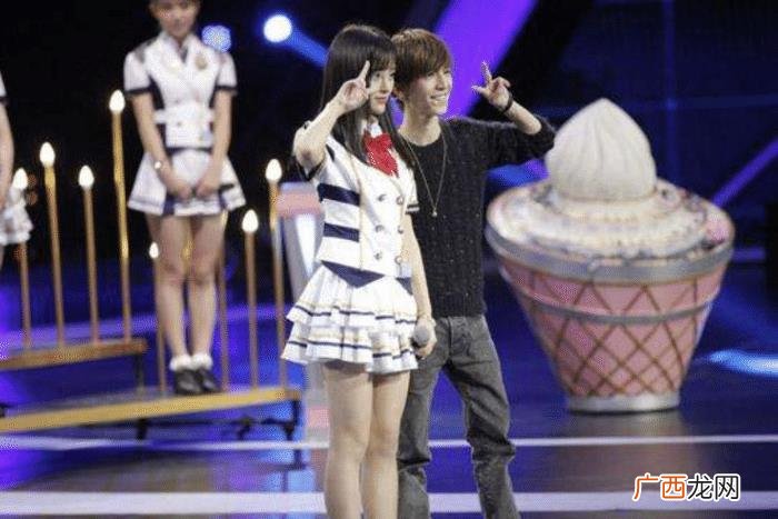 鞠婧祎多高，当159cm的鞠婧祎遇到155cm的郭敬明