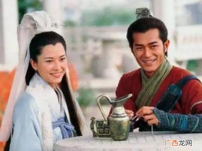 郭羡妮老公，47岁郭羡妮与丈夫分居一年多终团圆