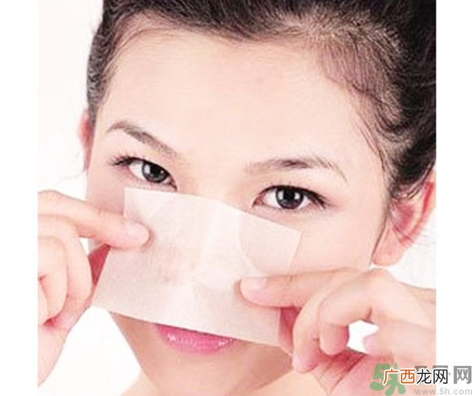 鼻子出油是什么原因？鼻子出油怎么办？