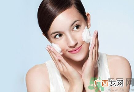 额头出油是什么原因？额头出油怎么办？